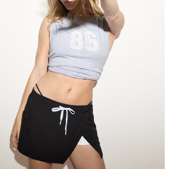 PINK Victoria's Secret Tops - PINK Victoria's Secret Sleeveless Retro Cotton Muscle Tank Top